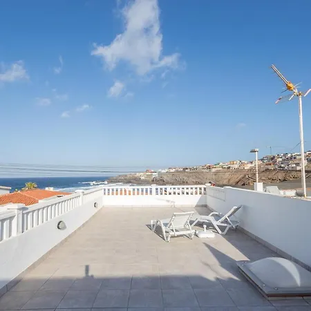 Sea Views Private Terrace 2br House Near The