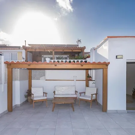 Sea Views Private Terrace 2br House Near The